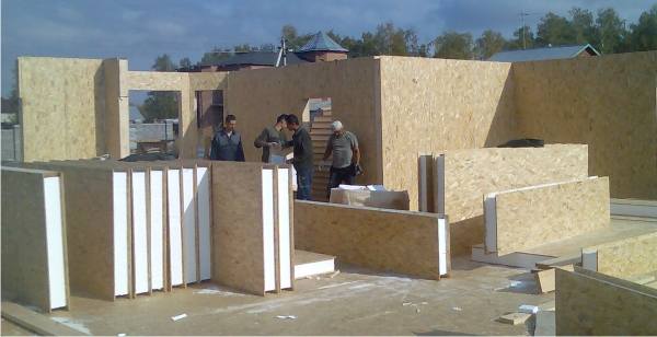 Технология строительства домов из сендвич панелей (sandwich) коттеджный  поселок Удачный, Новосибирск
